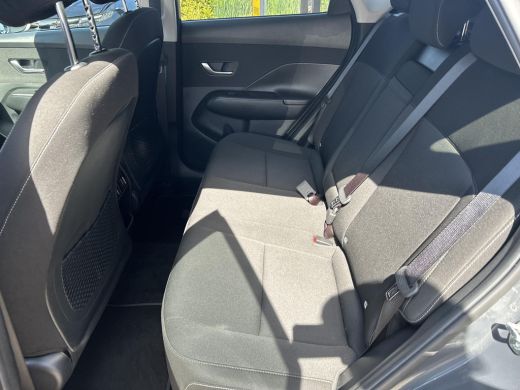 Hyundai Kona 1.6 GDI HEV Comfort Smart | Stoel & stuurverwarming | Navigatie | Rijklaarpijs! ActivLease financial lease
