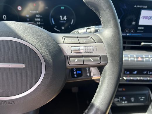 Hyundai Kona 1.6 GDI HEV Comfort Smart | Stoel & stuurverwarming | Navigatie | Rijklaarpijs! ActivLease financial lease