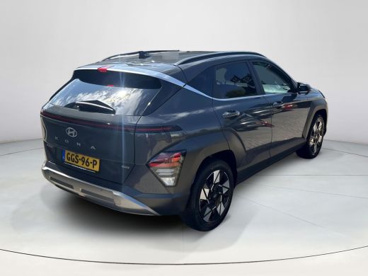 Hyundai Kona 1.6 GDI HEV Comfort Smart | Stoel & stuurverwarming | Navigatie | Rijklaarpijs! ActivLease financial lease
