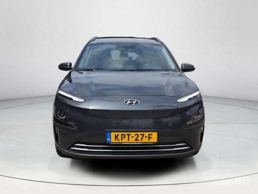 Hyundai Kona EV Fashion 64 kWh | 3 Fase | SOH 96,4 % | Navigatie | Rijklaaprijs! ActivLease financial lease