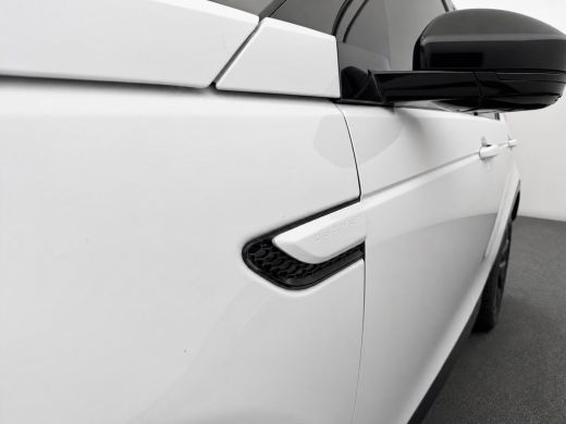 Land Rover Discovery Sport 1.5 P270e PHEV Dynamic SE | Panorama | 360gr camera | Geheel rijklaar incl. Garantie ActivLease financial lease