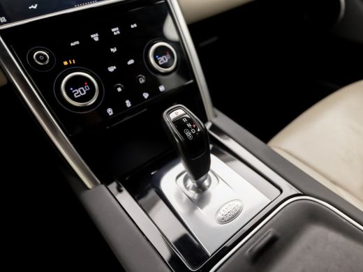 Land Rover Discovery Sport P300e 1.5 S 309Pk Automaat (APPLE CARPLAY, GROOT NAVI, 360 CAMERA, ZWART HEMEL, LEDER, ELEK SPORT... ActivLease financial lease