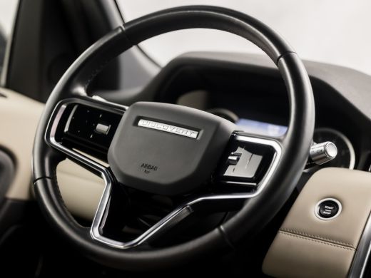Land Rover Discovery Sport P300e 1.5 S 309Pk Automaat (APPLE CARPLAY, GROOT NAVI, 360 CAMERA, ZWART HEMEL, LEDER, ELEK SPORT... ActivLease financial lease