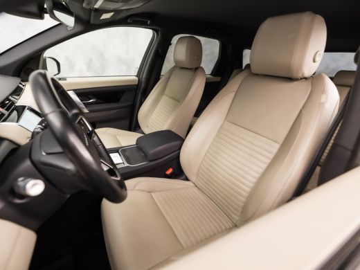 Land Rover Discovery Sport P300e 1.5 S 309Pk Automaat (APPLE CARPLAY, GROOT NAVI, 360 CAMERA, ZWART HEMEL, LEDER, ELEK SPORT... ActivLease financial lease