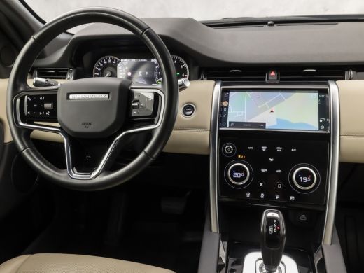 Land Rover Discovery Sport P300e 1.5 S 309Pk Automaat (APPLE CARPLAY, GROOT NAVI, 360 CAMERA, ZWART HEMEL, LEDER, ELEK SPORT... ActivLease financial lease