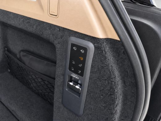 Land Rover Range Rover 3.0 P460e HSE PHEV | 23INCH lichtmetalen velgen | Electrische trekhaak | Panorama | Geheel rijkla... ActivLease financial lease