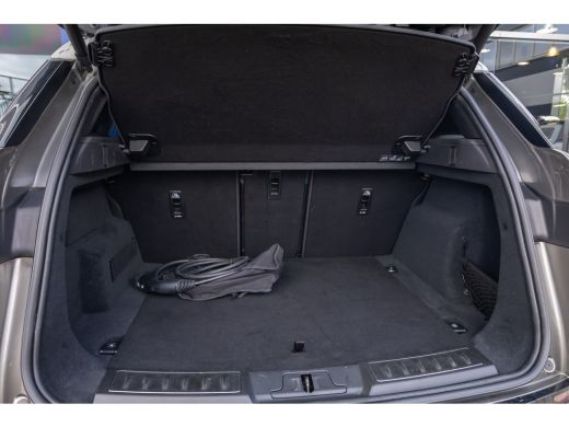 Land Rover Range Rover Evoque 1.5 P300e AWD R-Dynamic HSE | Leder | Pano-dak | Memory | Camera | 20'' | Premium audio | Cruise ... ActivLease financial lease