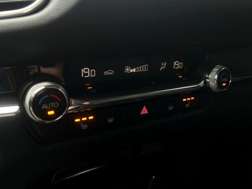 Mazda CX-30 2.0 e-SkyActiv-G M Hybrid Sportive | Adap. Cruise Control | Camera | HUD | BOSE Audio | Stoelverw... ActivLease financial lease