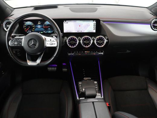 Mercedes-Benz EQA | SOH 92.8% | Panoramadak | Head-up | Trekhaak | 360 camera | Adaptive cruise | Memory | Sfeerver... ActivLease financial lease