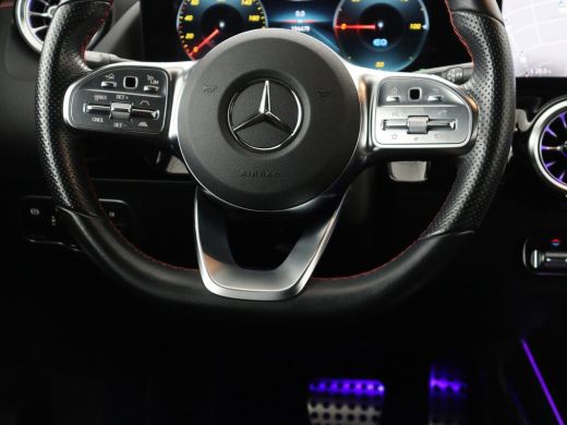 Mercedes-Benz EQA | SOH 92.8% | Panoramadak | Head-up | Trekhaak | 360 camera | Adaptive cruise | Memory | Sfeerver... ActivLease financial lease