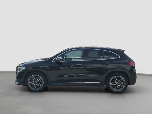 Mercedes-Benz GLA 200 Business Solution AMG | Elektrische inklapbare trekhaak | Stoelverwarming | Elektrische achte... ActivLease financial lease
