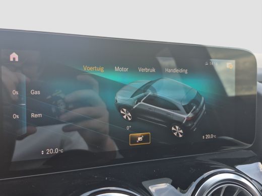 Mercedes-Benz GLA 200 Business Solution AMG | Elektrische inklapbare trekhaak | Stoelverwarming | Elektrische achte... ActivLease financial lease