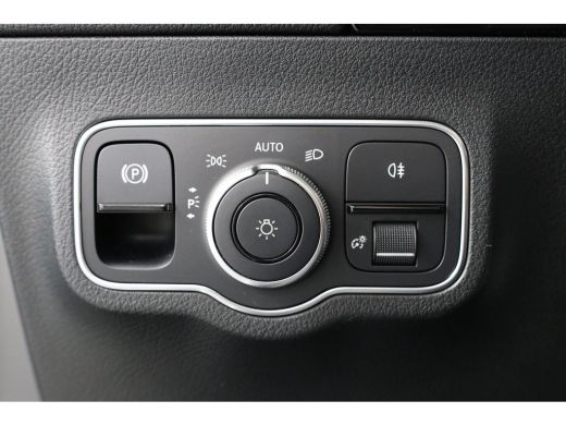 Mercedes-Benz GLA 250 e AMG Line | Elektrisch Panoramadak | Memory | 360* Camera | Stoelverwarming | Navigatie | Do... ActivLease financial lease