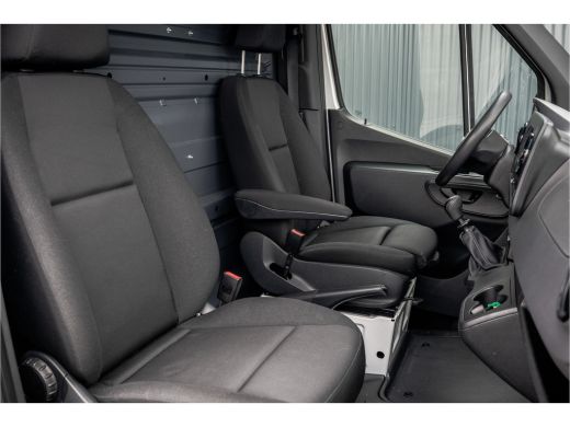 Mercedes-Benz Sprinter 311 CDI RWD L2H2 | | Volledig Ingericht | Mbux | Camera | Climatronic ActivLease financial lease