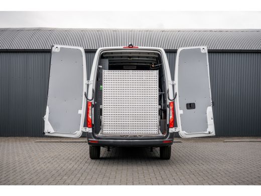 Mercedes-Benz Sprinter 311 CDI RWD L2H2 | | Volledig Ingericht | Mbux | Camera | Climatronic ActivLease financial lease