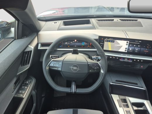 Opel Grandland 1.6 Turbo Plug-in-Hybrid GS 8 jaar garantie | Afneembare trekhaak | Stuur en stoel verwarming | L... ActivLease financial lease