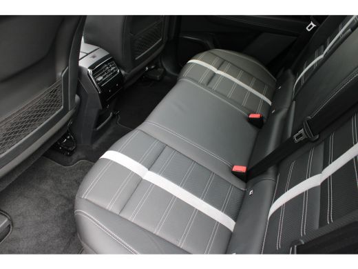 Opel Grandland 1.6 Turbo Plug-in-Hybrid GS | Panorama/schuifdak | Lederen bekleding | Massage | All season | 20 ... ActivLease financial lease