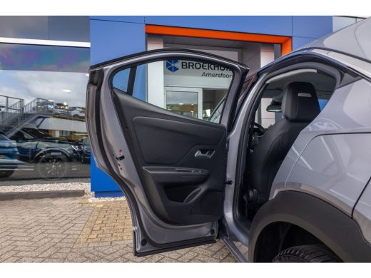 Opel Mokka-e Level 3 50 kWh | Soh 100%! | Camera | Cruise control | Apple Carplay/Android Auto | Digitaal dash... ActivLease financial lease