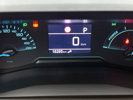 Peugeot 2008 1.2 Hybrid 145 Style AUTOMAAT | CARPLAY | LED | CRUISE ActivLease financial lease