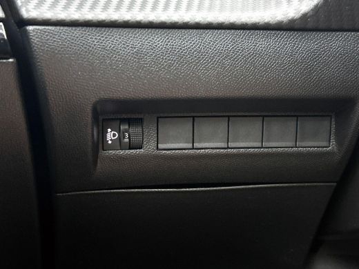 Peugeot 2008 1.2 Hybrid 145 Style AUTOMAAT | CARPLAY | LED | CRUISE ActivLease financial lease