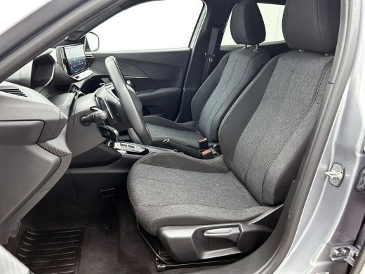 Peugeot 2008 1.2 Hybrid 145 Style AUTOMAAT | CARPLAY | LED | CRUISE ActivLease financial lease