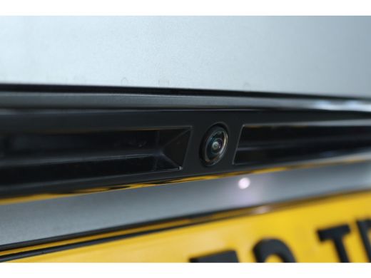 Peugeot 2008 1.2 PureTech 100 Allure | Adapt. Cruise | 360 Camera | Navi | Carplay | Keyless | 17 Inch | LED |... ActivLease financial lease
