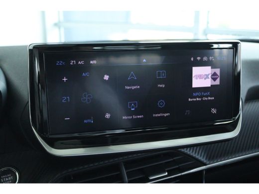 Peugeot 2008 1.2 PureTech 100 Allure | Adapt. Cruise | 360 Camera | Navi | Carplay | Keyless | 17 Inch | LED |... ActivLease financial lease
