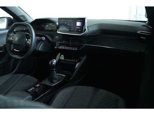 Peugeot 2008 1.2 PureTech 100 Allure | Adapt. Cruise | 360 Camera | Navi | Carplay | Keyless | 17 Inch | LED |... ActivLease financial lease