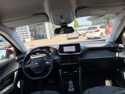 Peugeot 2008 1.2 PureTech 130pk EAT8 Allure Pack | Automaat | Navigatie | Camera | Trekhaak | Apple carplay | ... ActivLease financial lease