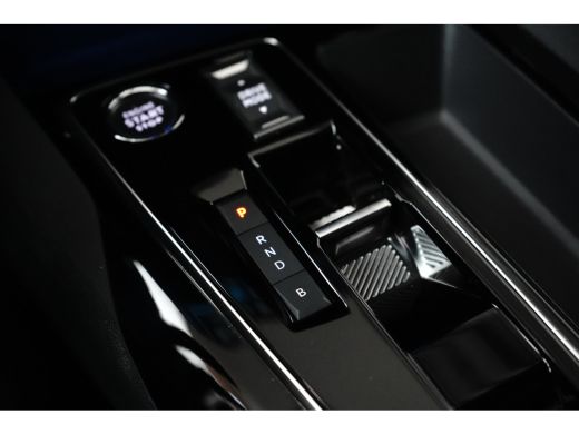 Peugeot 3008 1.6 HYbrid 225 Active Pack Business Camera | Cruise Control | Parkeersensoren | Camera | Achterui... ActivLease financial lease