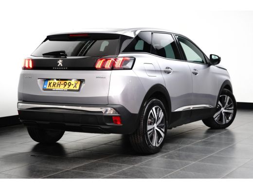 Peugeot 3008 1.6 HYbrid 225 Active Pack Business Camera | Cruise Control | Parkeersensoren | Camera | Achterui... ActivLease financial lease