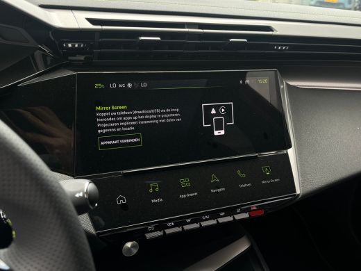 Peugeot 308 SW 1.2 Hybrid 145 e-DCS6 GT VOORRAAD ACTIE | 8 JAAR GARANTIE | ALCANTARA BEKLEDING | 360 GRADEN C... ActivLease financial lease