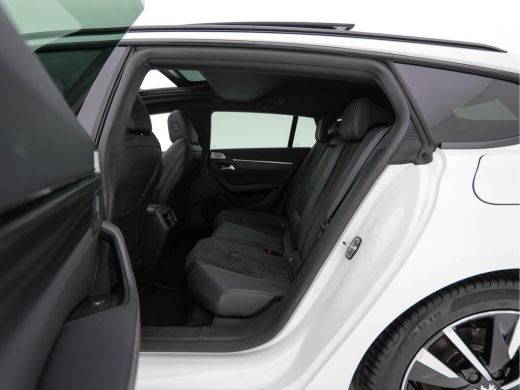 Peugeot 508 SW 1.6 HYbrid GT Pack Business (Plug-in) (INCL.BTW) Aut. *PANO | LEATHER-FABRIC | FULL-LED | ADAP... ActivLease financial lease