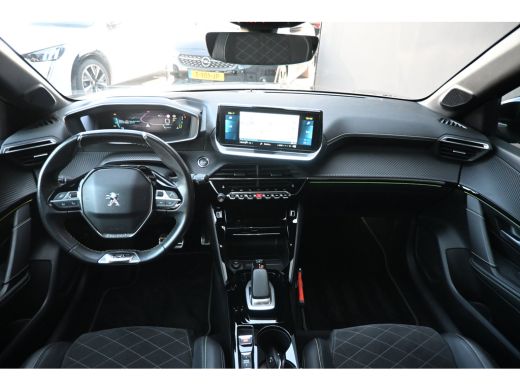 Peugeot e-208 EV GT Pack 50 kWh 3 Fase 90,5%SOH! | Panoramadak | Stoelverwarming | Adaptive Cruise | Alcantara ... ActivLease financial lease