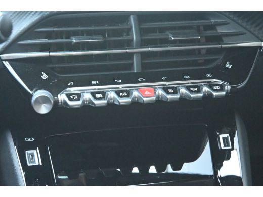 Peugeot e-208 EV GT Pack 50 kWh 3 Fase 90,5%SOH! | Panoramadak | Stoelverwarming | Adaptive Cruise | Alcantara ... ActivLease financial lease