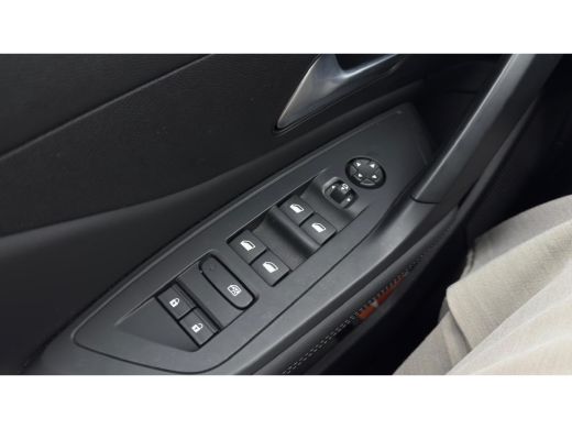 Peugeot e-308 Allure EV 54 kWh | Apple Carplay / Android Auto | Cruise Control| Navigatie | 18" LMV | ActivLease financial lease