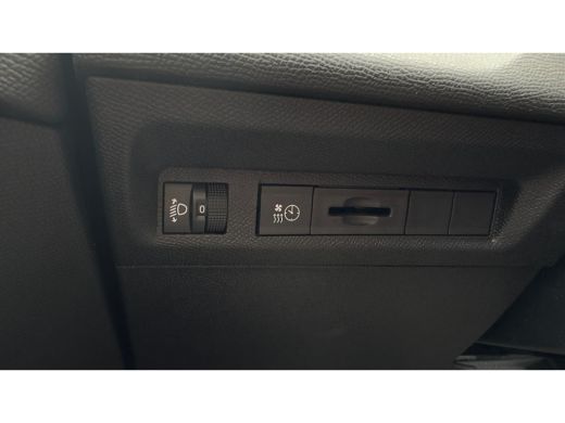 Peugeot e-308 Allure EV 54 kWh | Apple Carplay / Android Auto | Cruise Control| Navigatie | 18" LMV | ActivLease financial lease