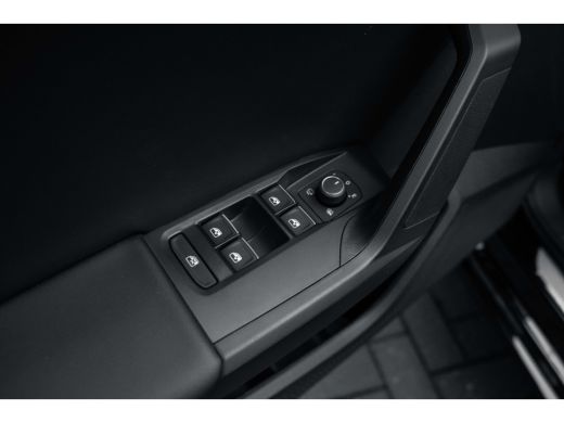 Seat Leon Sportstourer FR Business - eHybrid | Achteruitrijcamera | Automatisch dimmende binnenspiegel | Da... ActivLease financial lease