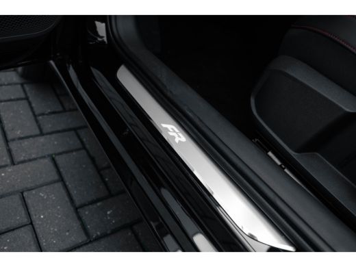 Seat Leon Sportstourer FR Business - eHybrid | Achteruitrijcamera | Automatisch dimmende binnenspiegel | Da... ActivLease financial lease