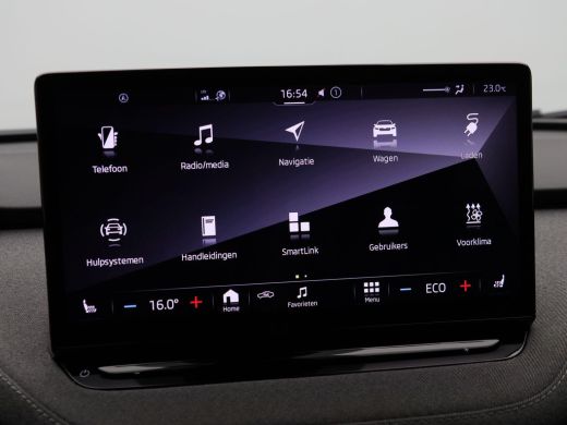 Skoda Enyaq iV 80 204 Pk | Stoel/Stuurverwarming | Camera | Adaptive Cruise | Warmtepomp | Memorie | 19 Inch ActivLease financial lease