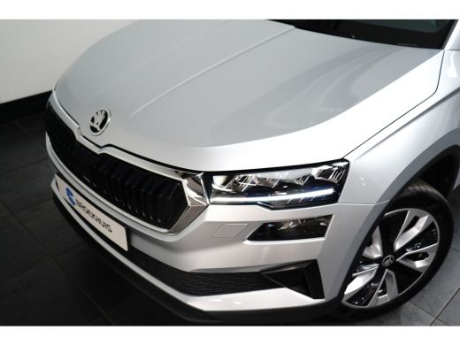 Skoda Karoq 1.5 150PK DSG Selection | Achteruitrijcamera | Climate Control | Navigatie | Stoelverwarming voor... ActivLease financial lease