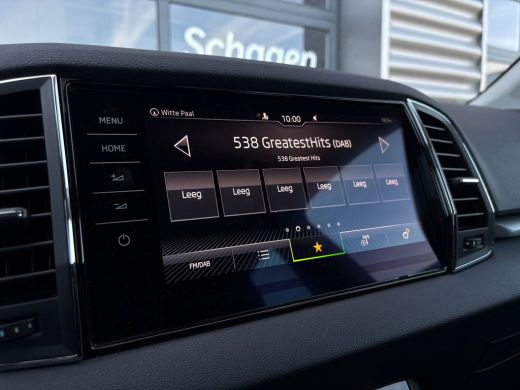 Skoda Karoq 1.5 TSI 150 pk ACT Business Edition 7-DSG | Trekhaak | Cruise control adaptief | Navigatie | ActivLease financial lease