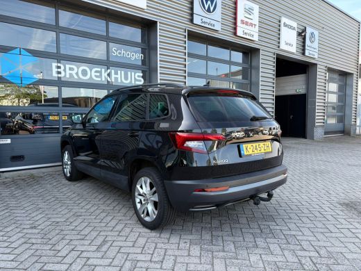 Skoda Karoq 1.5 TSI 150 pk ACT Business Edition 7-DSG | Trekhaak | Cruise control adaptief | Navigatie | ActivLease financial lease