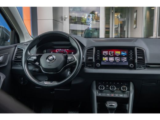 Skoda Karoq 1.5 TSI ACT Business Edition Plus | Leder | Camera | Cruise control adaptief | Stoel+stuur verwar... ActivLease financial lease