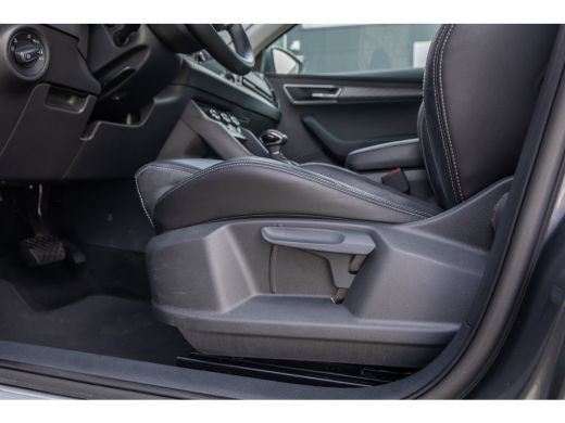 Skoda Karoq 1.5 TSI ACT Business Edition Plus | Leder | Camera | Cruise control adaptief | Stoel+stuur verwar... ActivLease financial lease