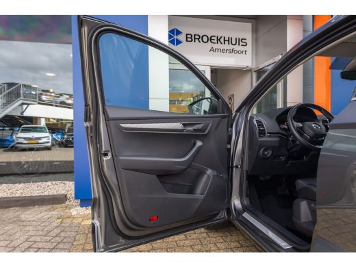 Skoda Karoq 1.5 TSI ACT Business Edition Plus | Leder | Camera | Cruise control adaptief | Stoel+stuur verwar... ActivLease financial lease