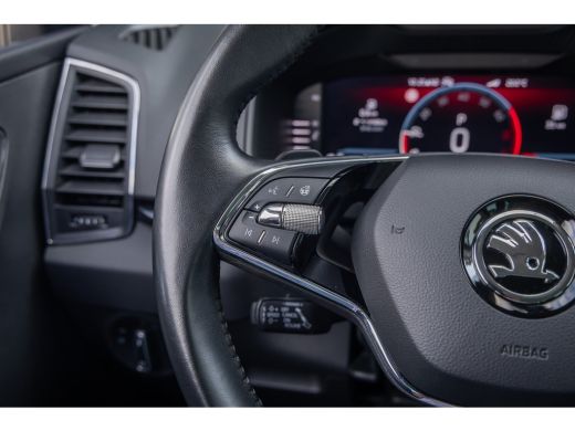 Skoda Karoq 1.5 TSI ACT Business Edition Plus | Leder | Camera | Cruise control adaptief | Stoel+stuur verwar... ActivLease financial lease