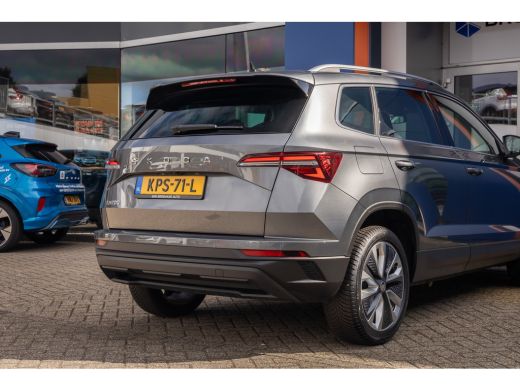 Skoda Karoq 1.5 TSI ACT Business Edition Plus | Leder | Camera | Cruise control adaptief | Stoel+stuur verwar... ActivLease financial lease