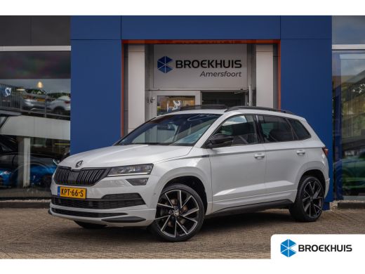 Skoda Karoq 1.5 TSI ACT Sportline Business | Trekhaak (weg-klap) | Pano-dak | 360 camera | Adap.cruise | Prem... ActivLease financial lease