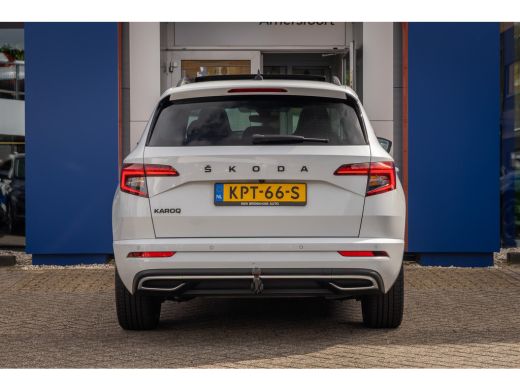 Skoda Karoq 1.5 TSI ACT Sportline Business | Trekhaak (weg-klap) | Pano-dak | 360 camera | Adap.cruise | Prem... ActivLease financial lease